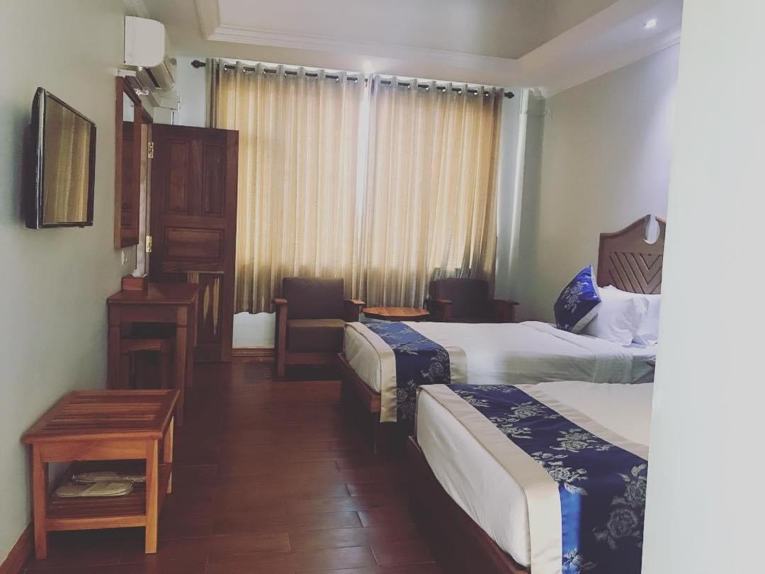 Hotel Thipaw Hsipaw Exteriör bild