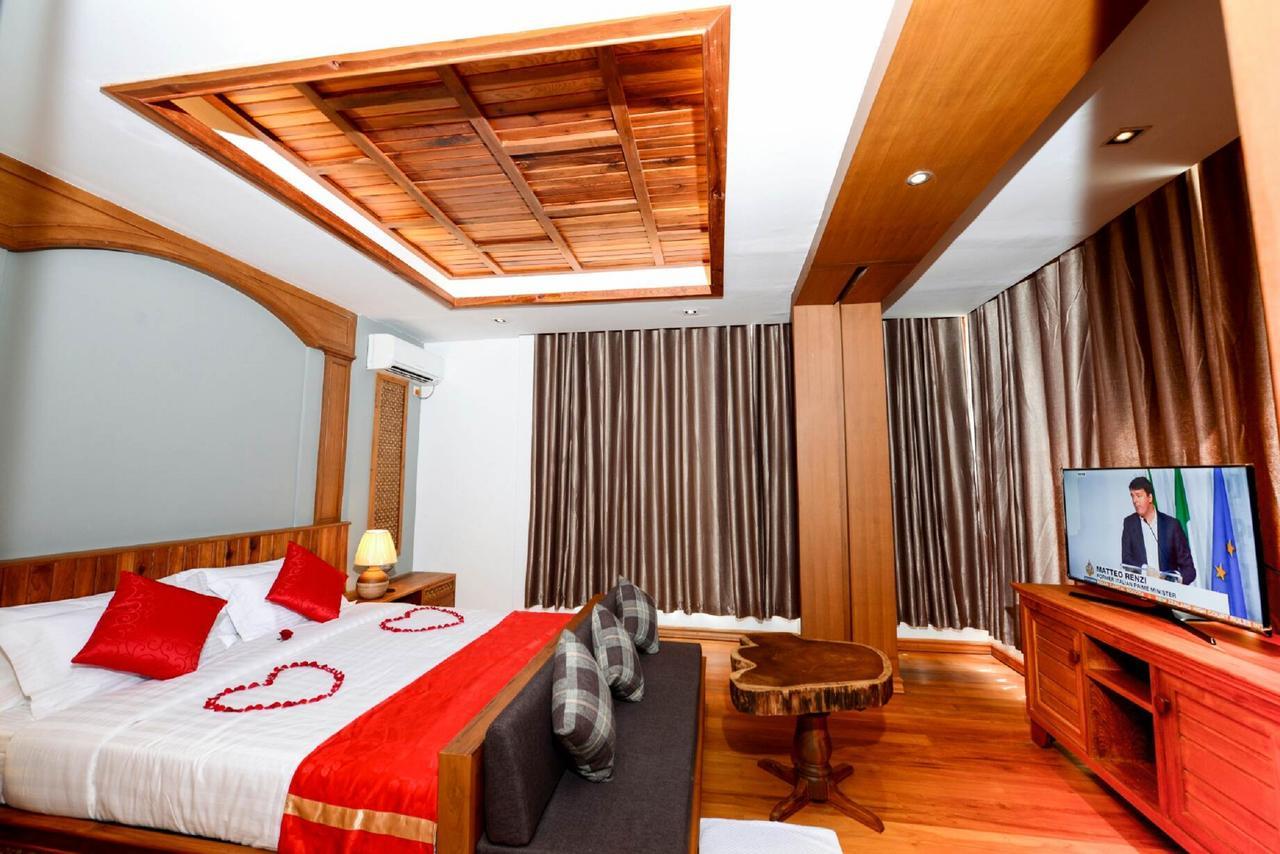 Hotel Thipaw Hsipaw Exteriör bild