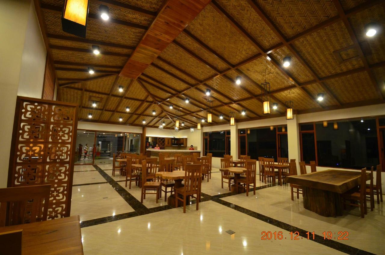 Hotel Thipaw Hsipaw Exteriör bild